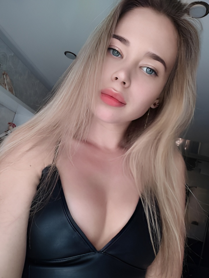 Индивидуалка Аврора, доступна для личного знакомства от 2500 руб