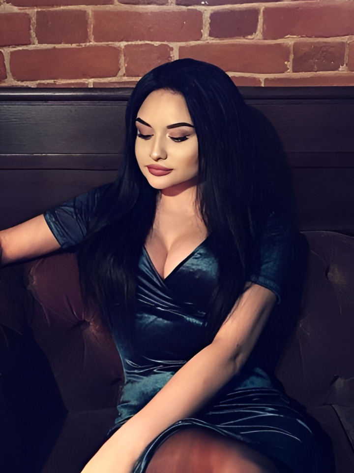 Лилия привлекальеная девушка из Богучара цена от 3000 руб