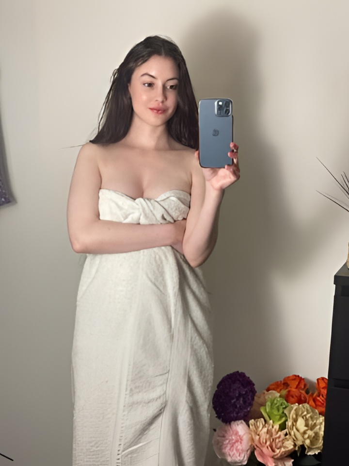 Ната привлекальеная девушка из Богучара цена от 3000 руб