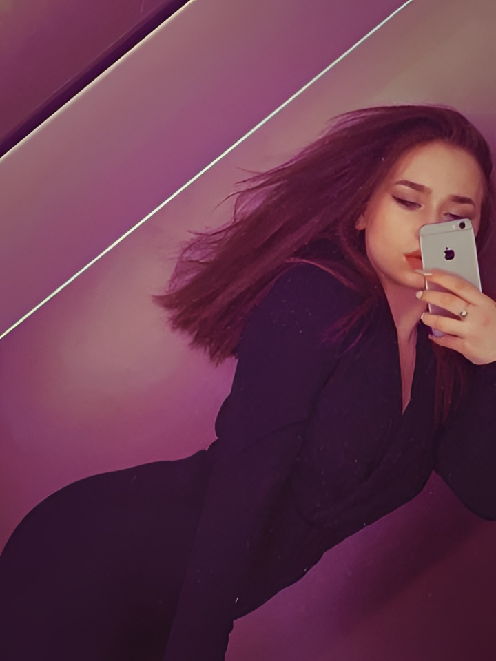 Яна привлекальеная девушка из Богучара цена от 5000 руб