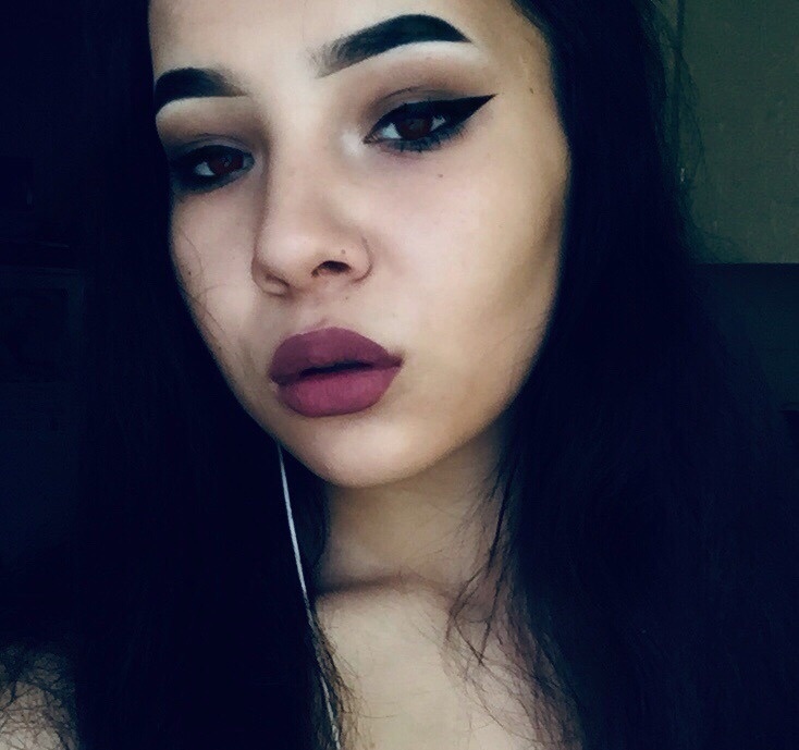 Илона привлекальеная девушка из Богучара цена от 3500 руб