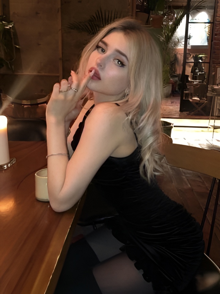 Индивидуалка Ася, доступна для личного знакомства от 2000 руб