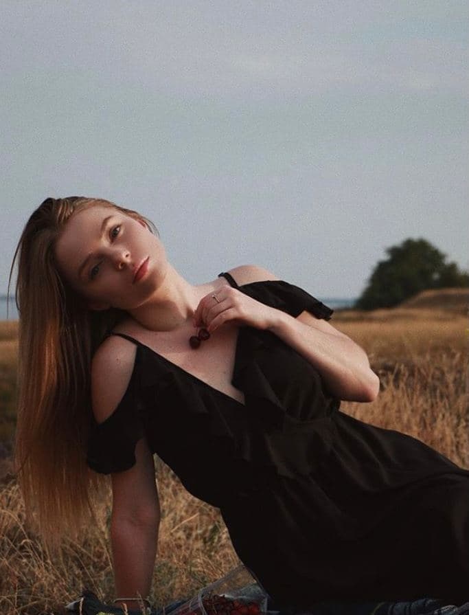 Индивидуалка 🎥 Диночка, доступна для личного знакомства от 5000 руб