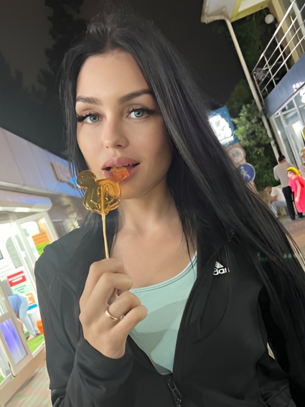 Майя привлекательная девушка из Богучара цена от 10000 руб