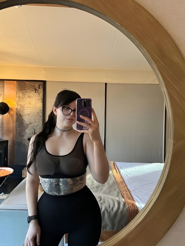 Наташа привлекательная девушка из Богучара цена от 2500 руб