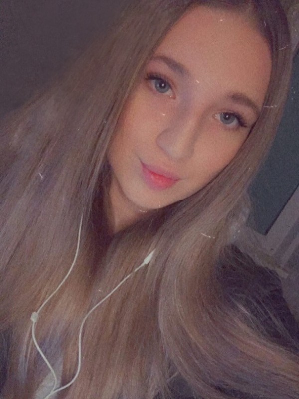 Ольга привлекательная девушка из Богучара цена от 3500 руб