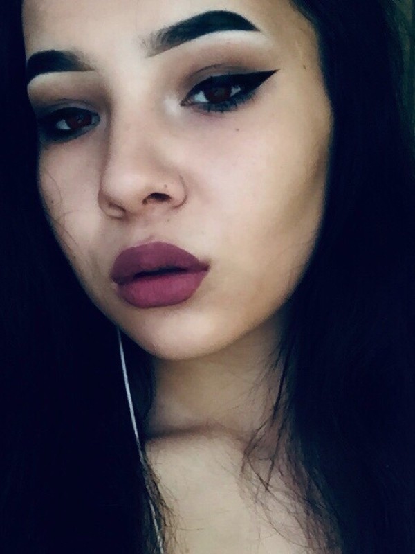 Илона привлекательная девушка из Богучара цена от 3500 руб