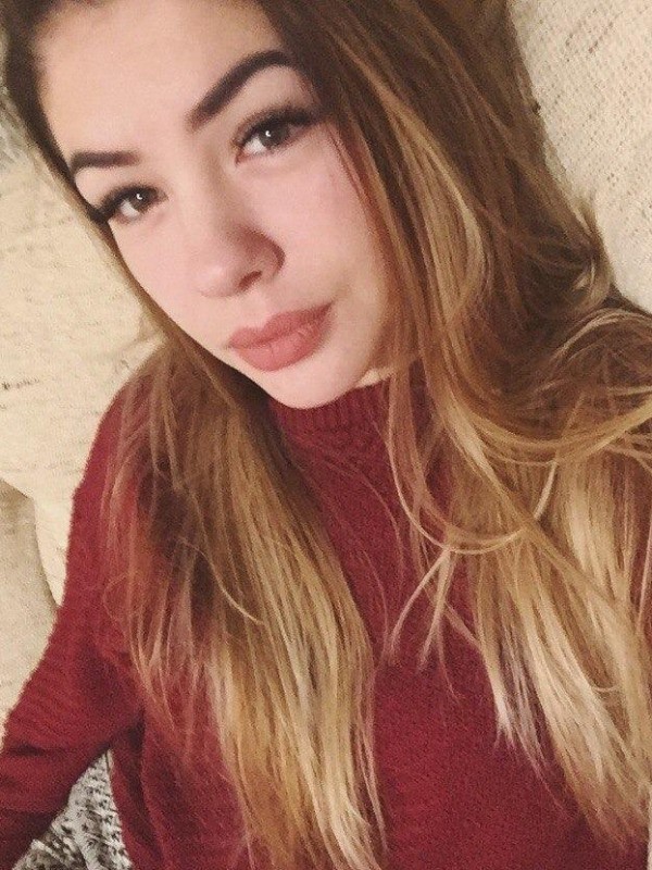 Марина привлекательная девушка из Богучара цена от 3000 руб