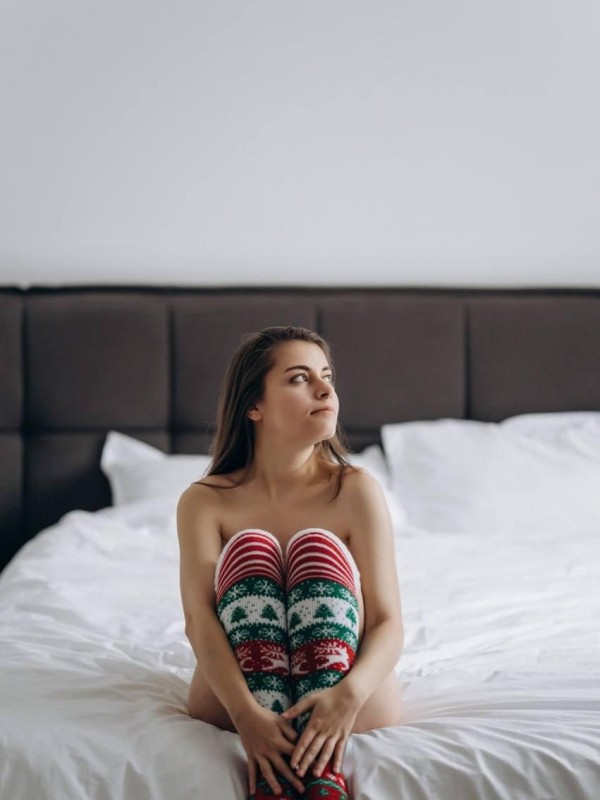 Виктория привлекательная девушка из Богучара цена от 4000 руб