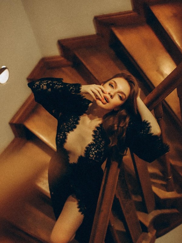 Алина привлекательная девушка из Богучара цена от 4000 руб