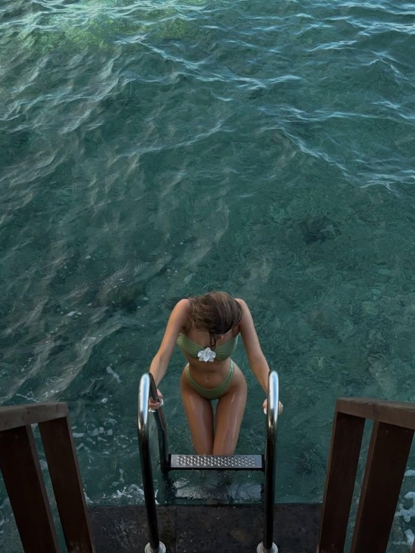 Алена привлекательная девушка из Богучара цена от 6000 руб